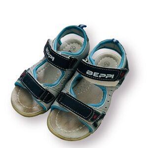 Beppi Sandals Toddler Size 11
EU Size 28/US Size 11